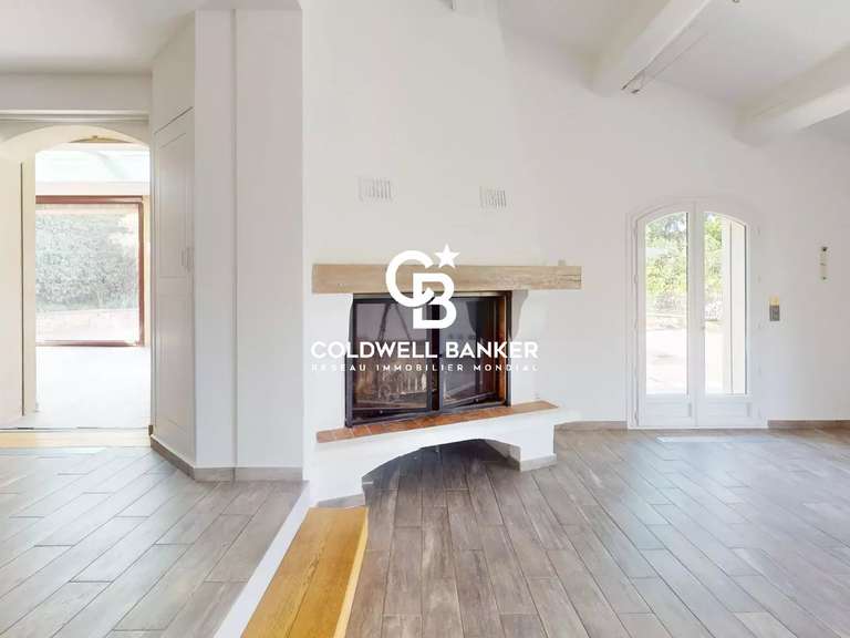 Maison Cogolin - 4 chambres - 255m²