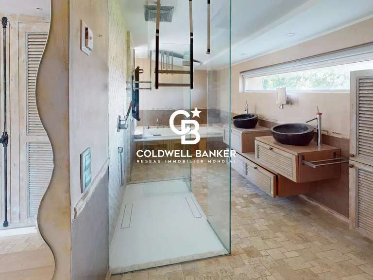 Maison Cogolin - 4 chambres - 255m²