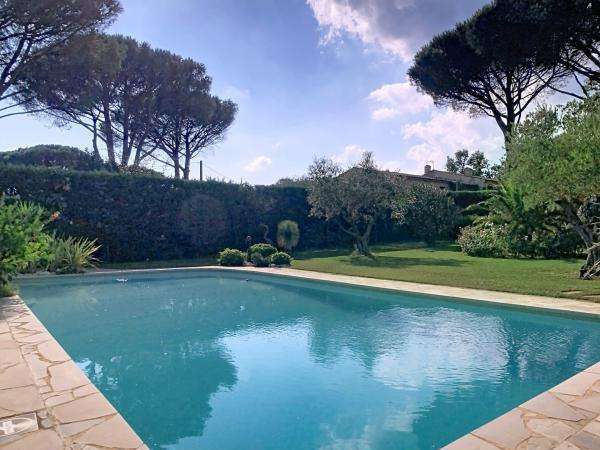 Propriété Cogolin - 6 chambres