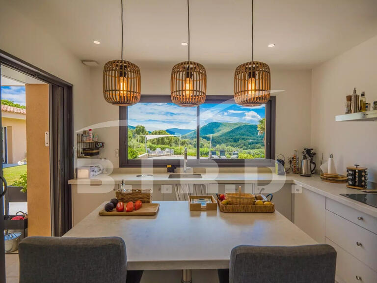 Villa Cogolin - 4 chambres - 180m²