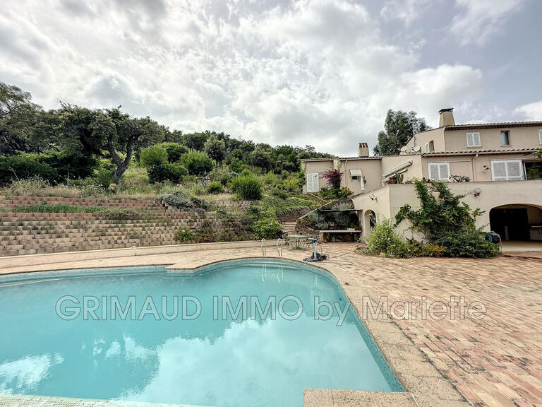 Villa Cogolin - 9 chambres - 415m²