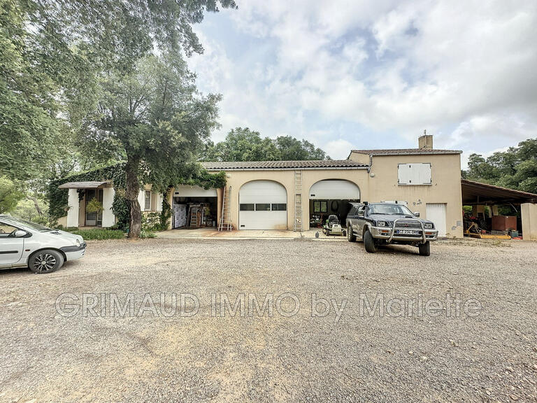 Villa Cogolin - 9 chambres - 415m²