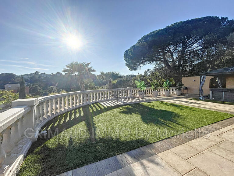 Villa Cogolin - 5 bedrooms - 207m²