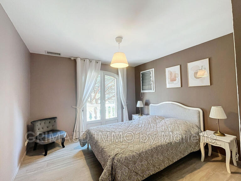 Villa Cogolin - 5 bedrooms - 207m²