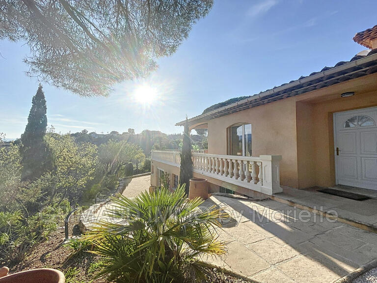 Villa Cogolin - 5 bedrooms - 207m²