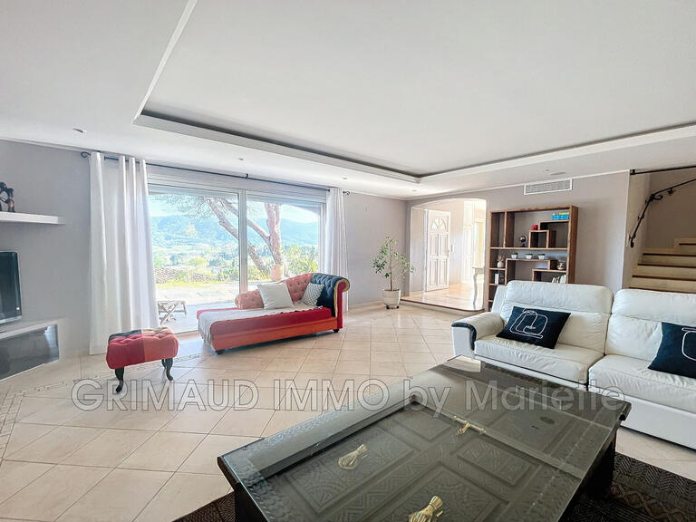 Villa Cogolin - 5 bedrooms - 207m²