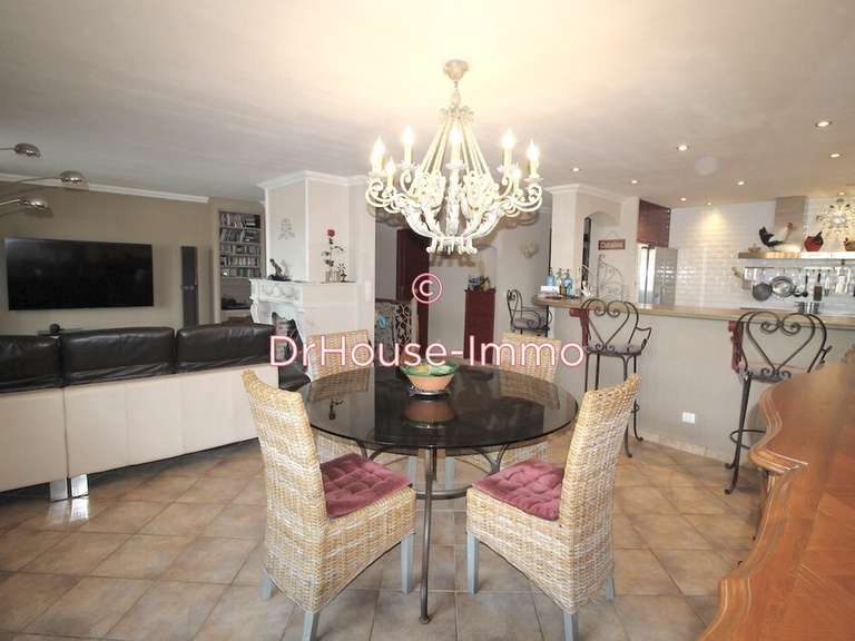 Villa Cogolin - 3 bedrooms - 110m²