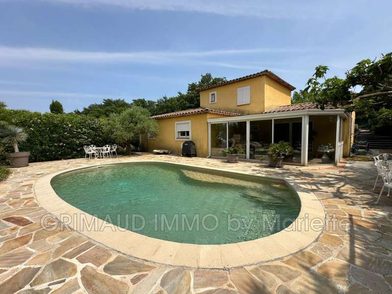 Villa Cogolin - 3 chambres - 170m²