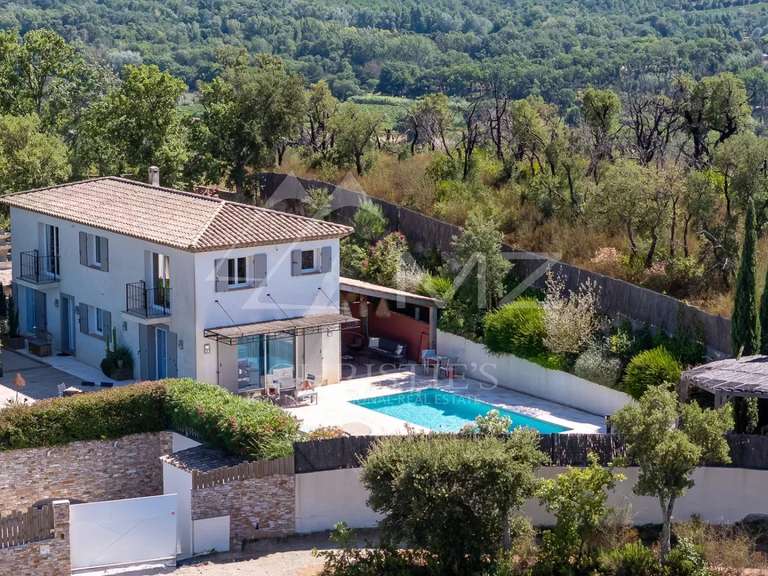 Villa Cogolin - 5 chambres - 180m²