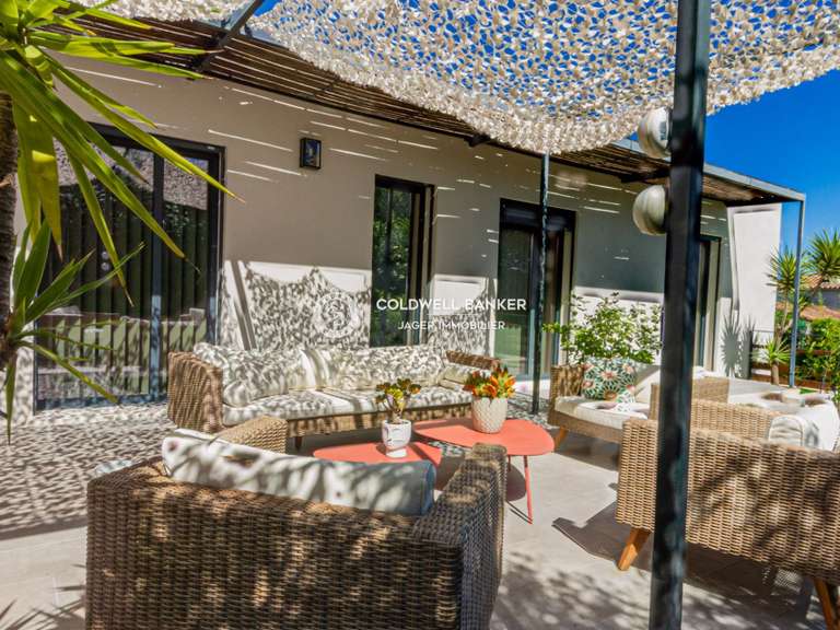 Villa Cogolin - 4 chambres - 168m²