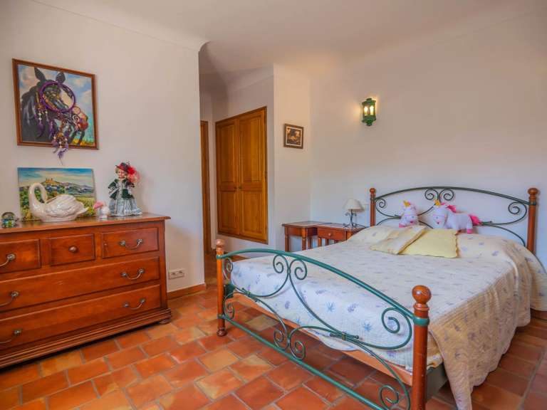 Villa Cogolin - 4 bedrooms - 200m²