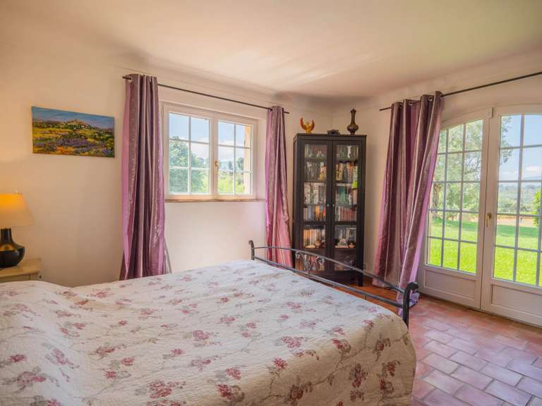 Villa Cogolin - 4 bedrooms - 200m²