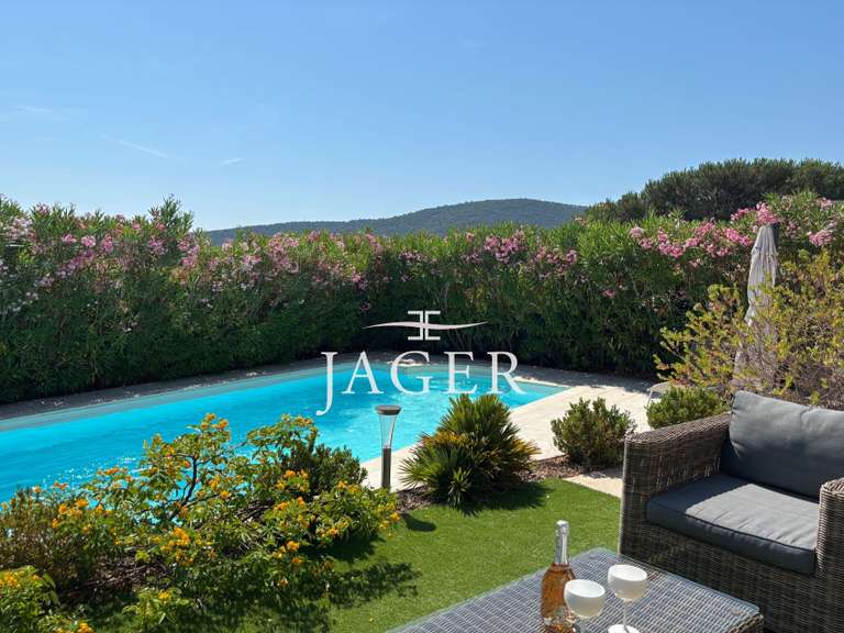 Villa Cogolin - 3 chambres - 148m²