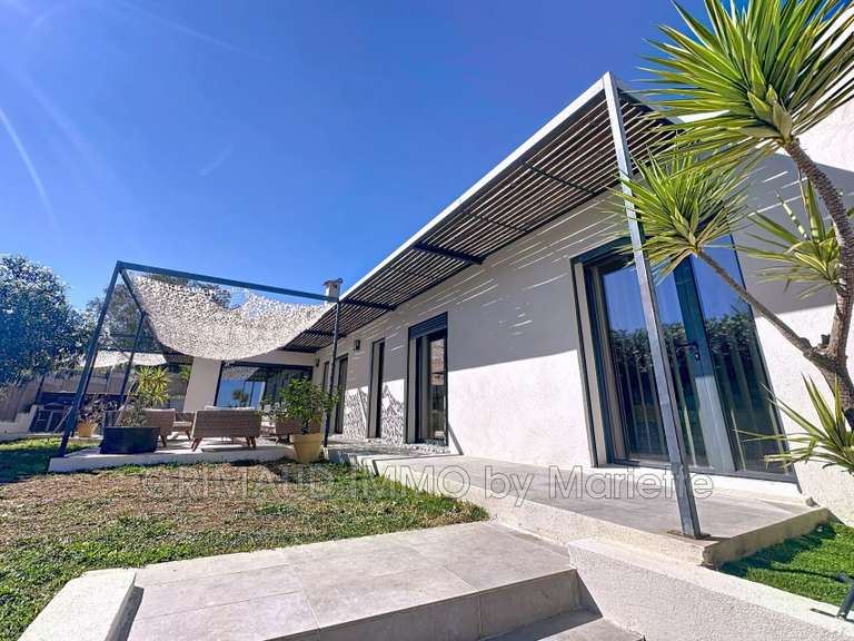 Villa Cogolin - 4 chambres - 168m²