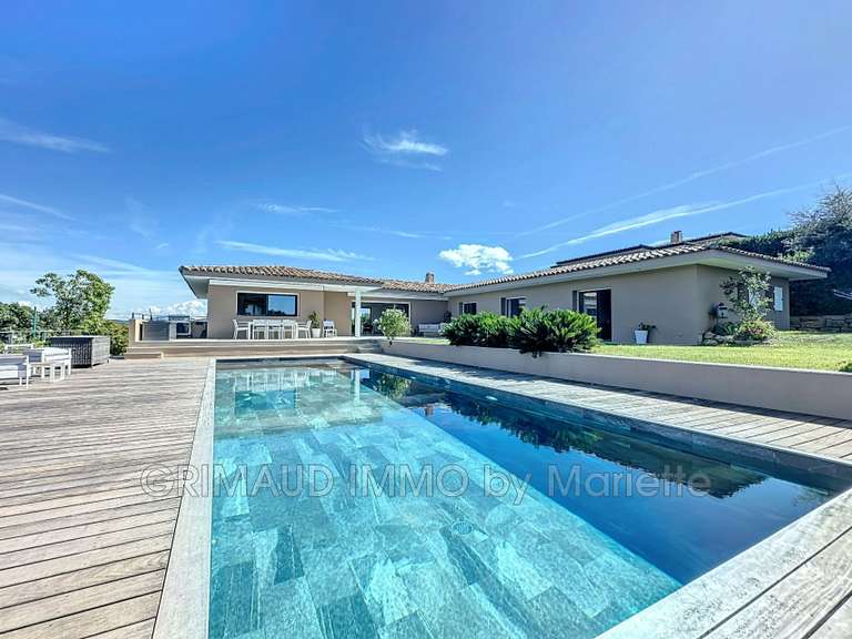 Villa Cogolin - 4 chambres - 180m²