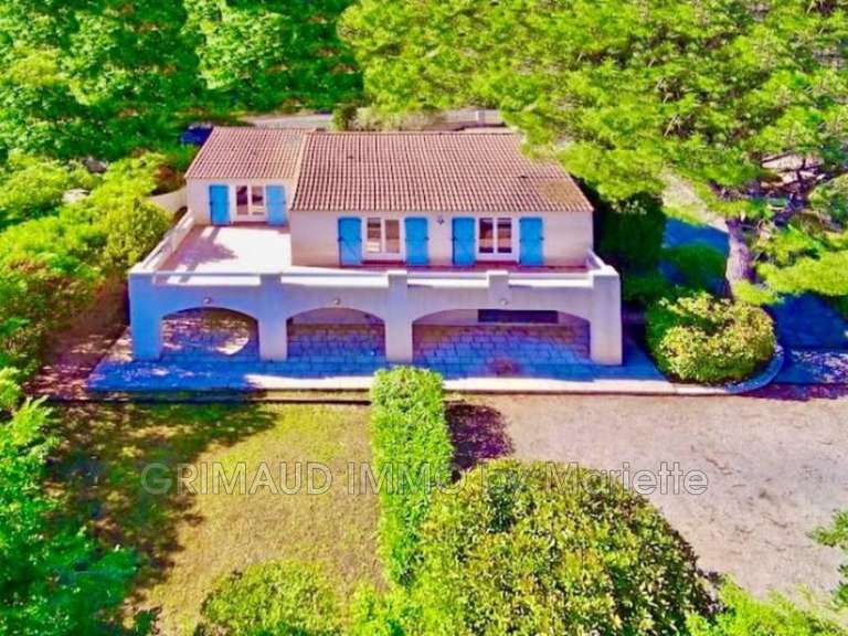 Villa Cogolin - 5 bedrooms - 199m²