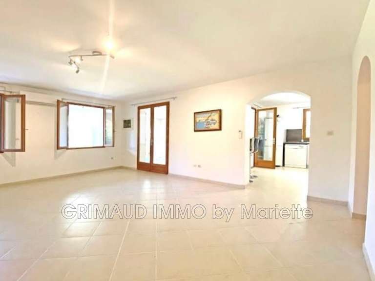 Villa Cogolin - 5 bedrooms - 199m²