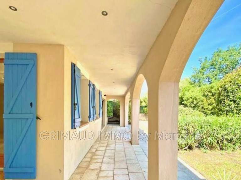 Villa Cogolin - 5 bedrooms - 199m²