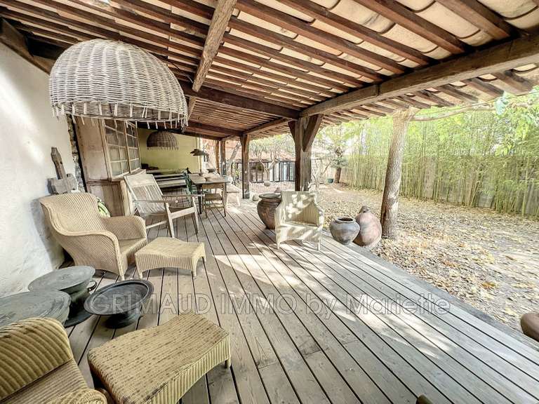 Villa Cogolin - 7 chambres - 300m²