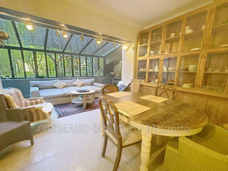 Villa Cogolin - 7 chambres - 300m²