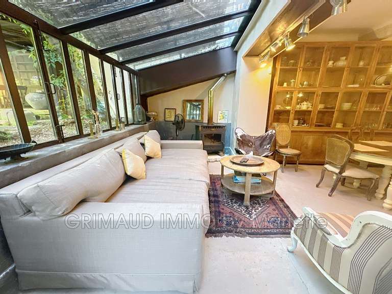 Villa Cogolin - 7 chambres - 300m²