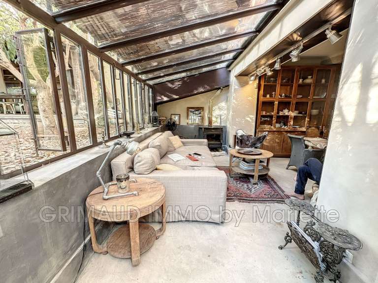 Villa Cogolin - 7 bedrooms - 300m²