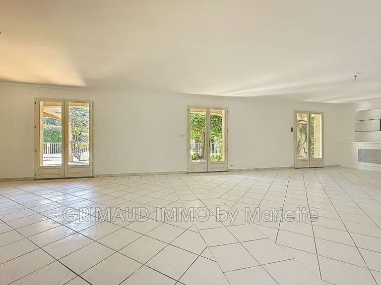 Villa Cogolin - 4 chambres - 155m²
