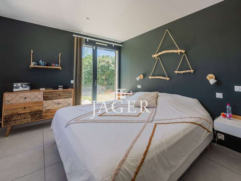 Villa Cogolin - 4 bedrooms - 168m²