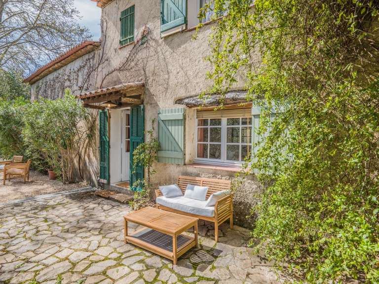 Villa Cogolin - 5 chambres - 1600m²