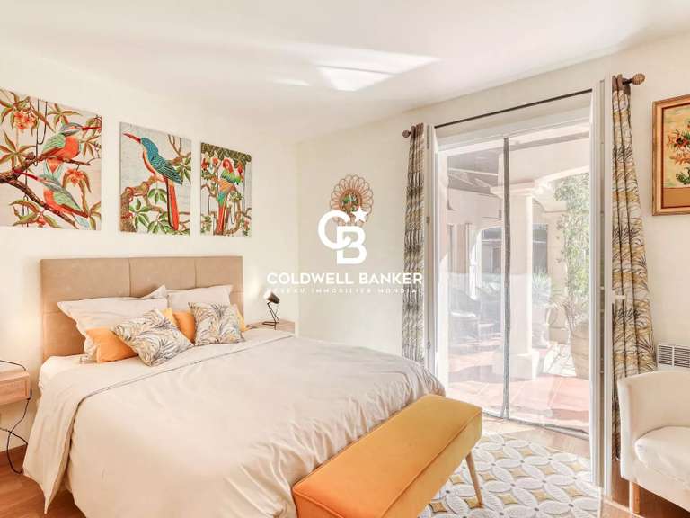 Villa Cogolin - 6 chambres - 245m²