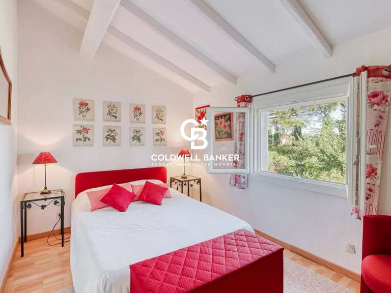 Villa Cogolin - 6 chambres - 245m²