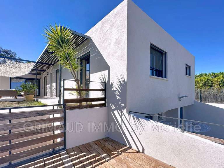 Villa Cogolin - 4 chambres - 168m²