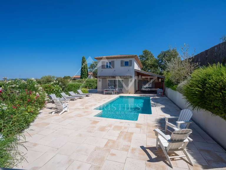 Villa Cogolin - 5 chambres - 180m²