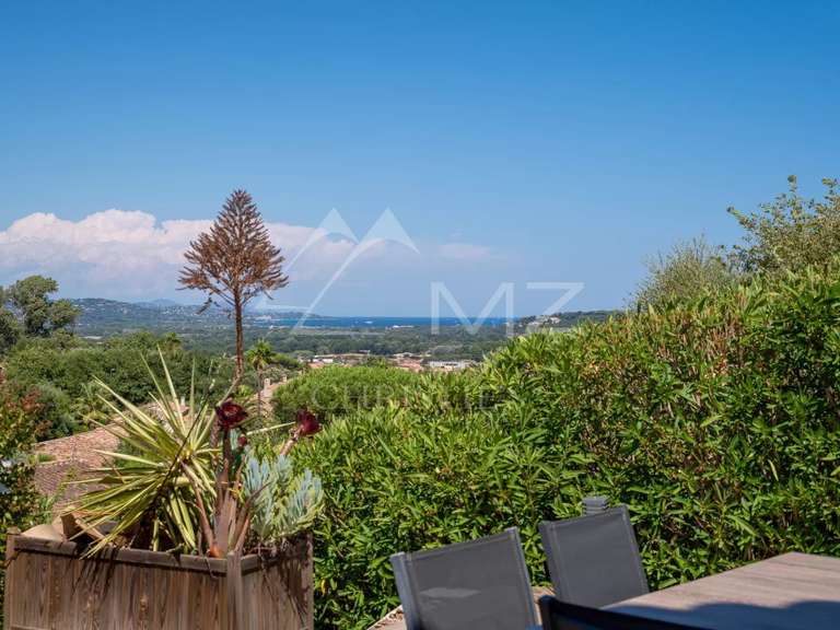 Villa Cogolin - 5 chambres - 180m²