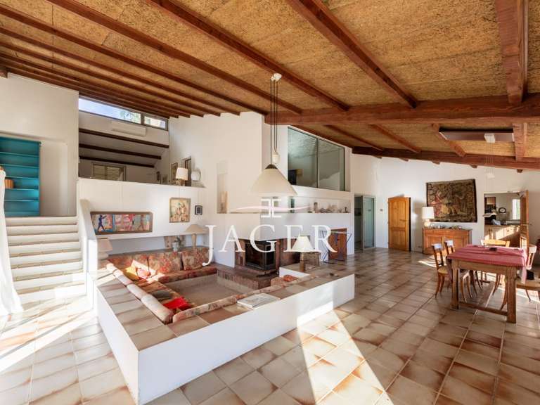 Villa Cogolin - 10 chambres - 450m²