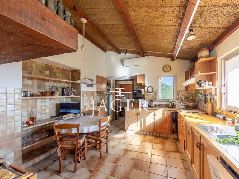 Villa Cogolin - 10 chambres - 450m²