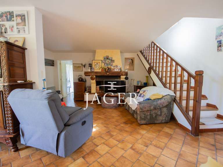 Villa Cogolin - 4 chambres - 200m²