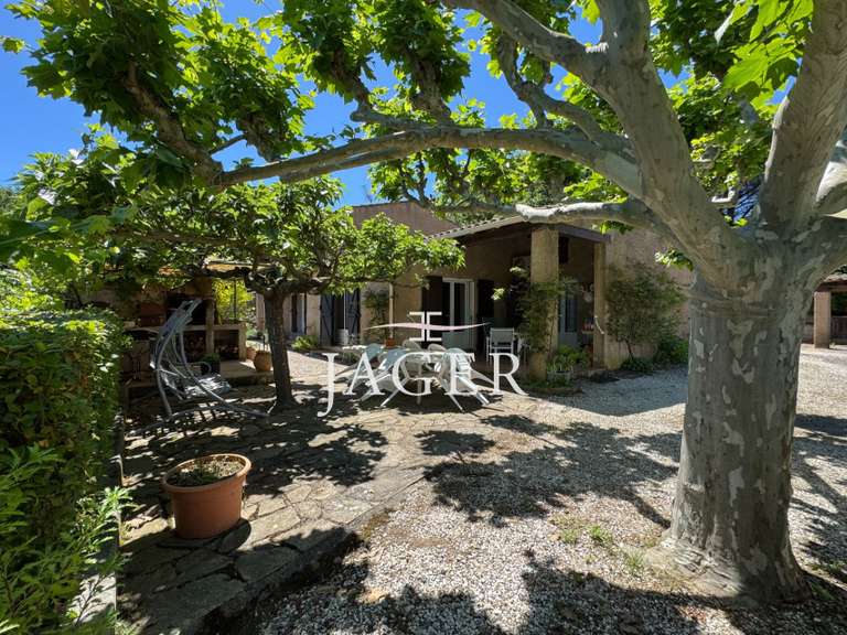 Villa Cogolin - 4 chambres - 200m²