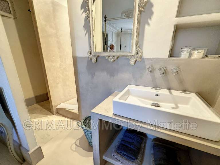 Villa Cogolin - 7 chambres - 237m²