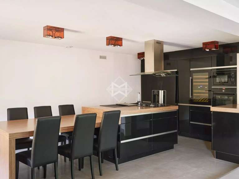 Villa Cogolin - 9 bedrooms - 560m²
