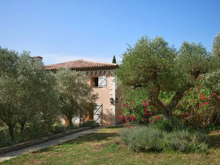 Villa Cogolin - 9 bedrooms - 560m²