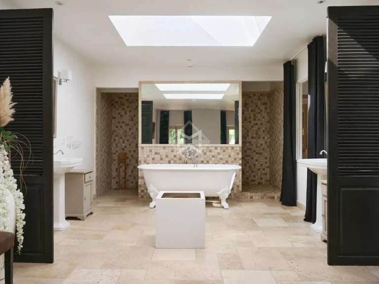 Villa Cogolin - 9 bedrooms - 560m²