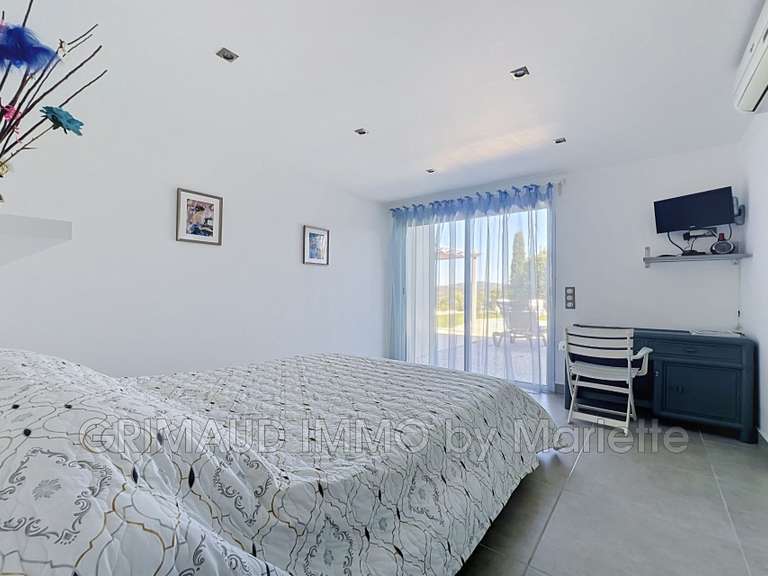 Villa Cogolin - 4 chambres - 238m²