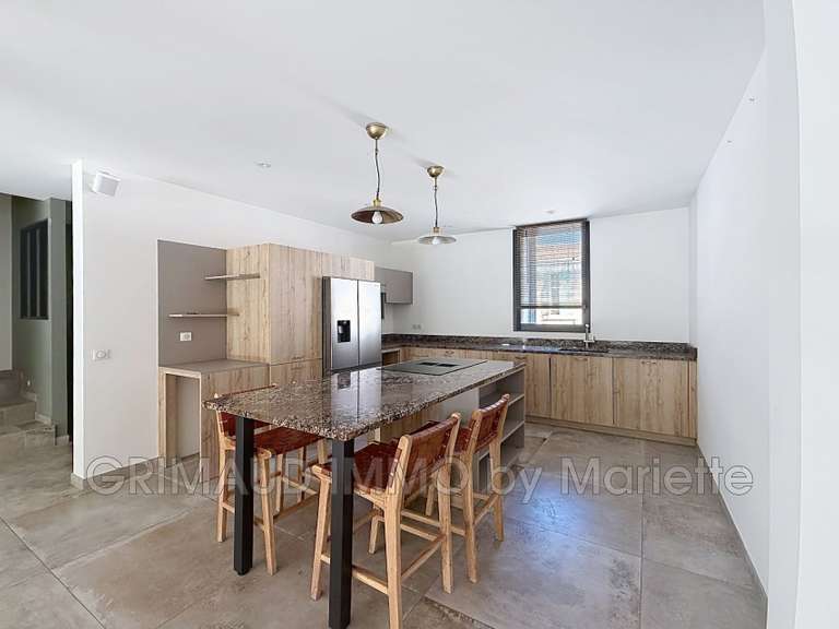 Villa Cogolin - 3 chambres - 145m²