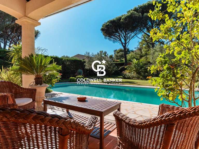 Villa Cogolin - 6 chambres - 245m²