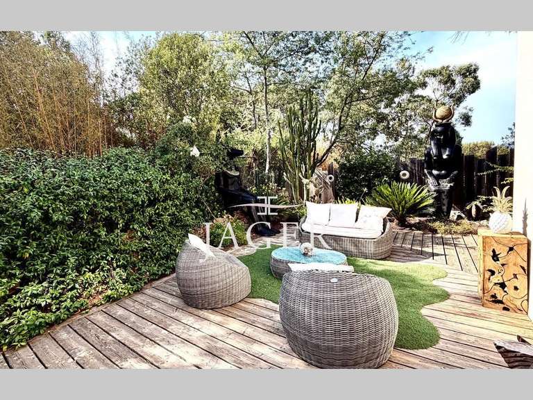 Villa Cogolin - 3 bedrooms - 120m²