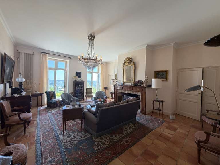 Maison Colayrac-Saint-Cirq - 6 chambres - 280m²