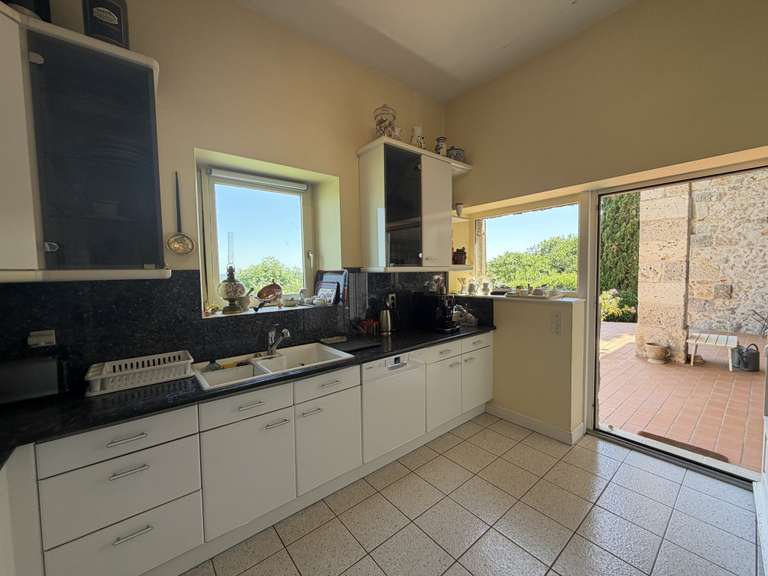 Maison Colayrac-Saint-Cirq - 6 chambres - 280m²