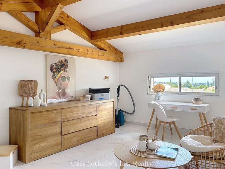 House Collias - 3 bedrooms - 180m²