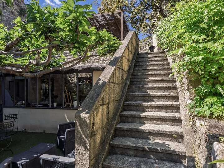 Maison Collias - 13 chambres